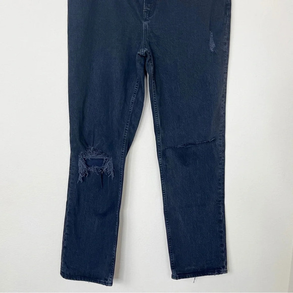 Abercrombie & Fitch Ultra High Rise The 90s Straight Black Ripped Jeans - Picture 3 of 10